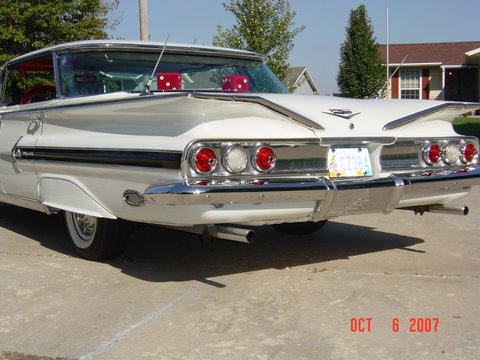 1960 Impala Sport Sedan Chuck 03.JPG